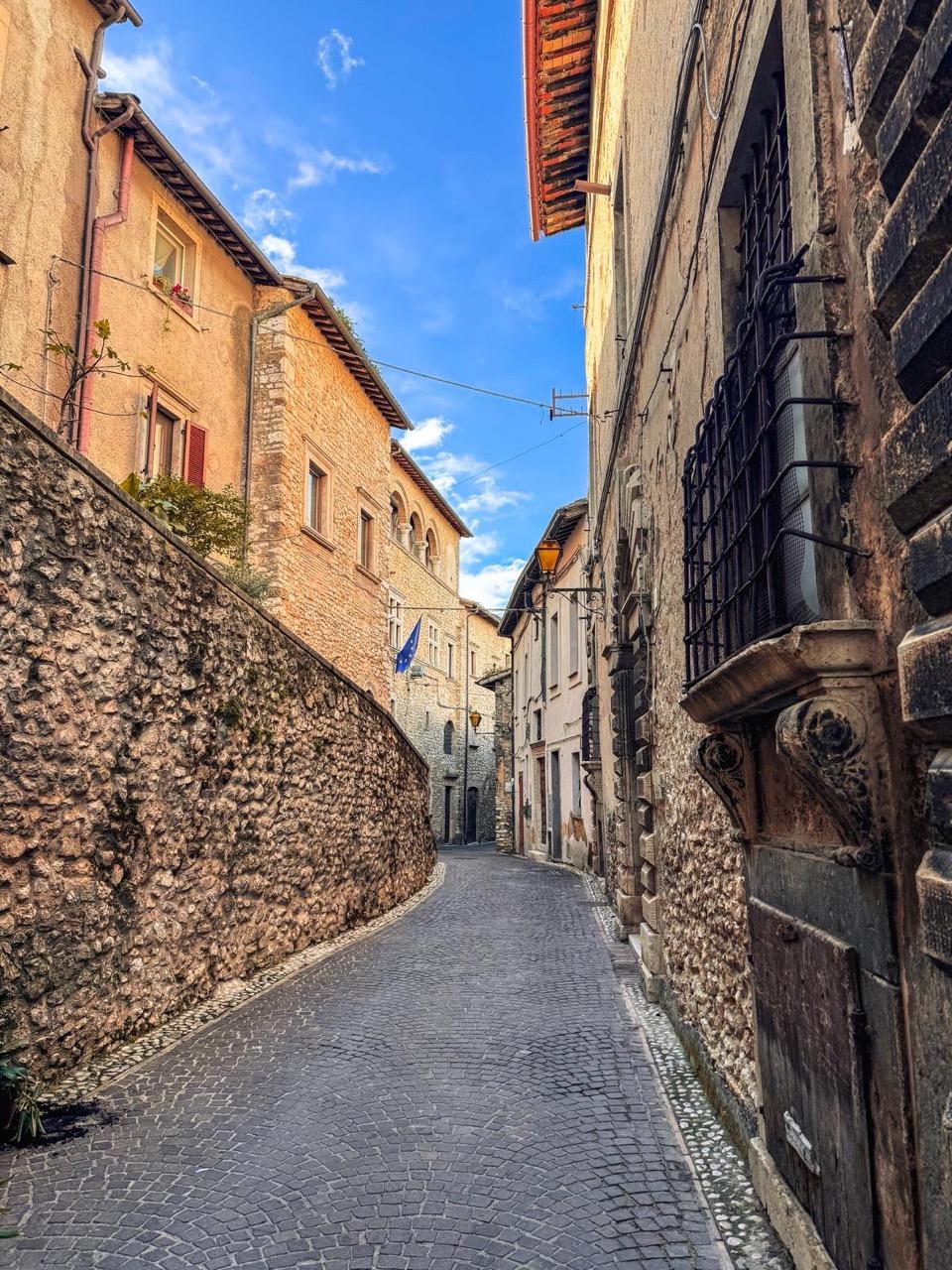 Vicolo medievale Toffia